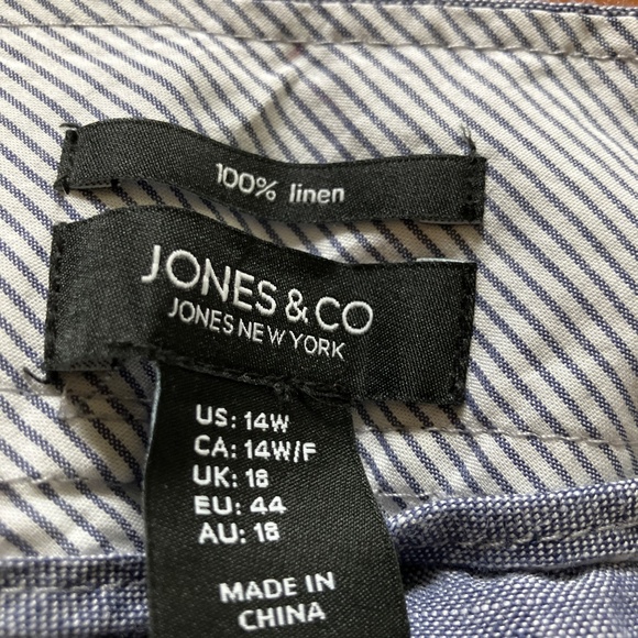 Jones New York Chambray Blue Women's Bermudas - Picture 3 of 4